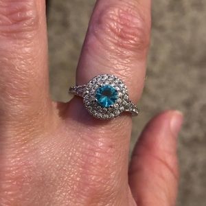 Fragrant Jewels blue Halo Ring